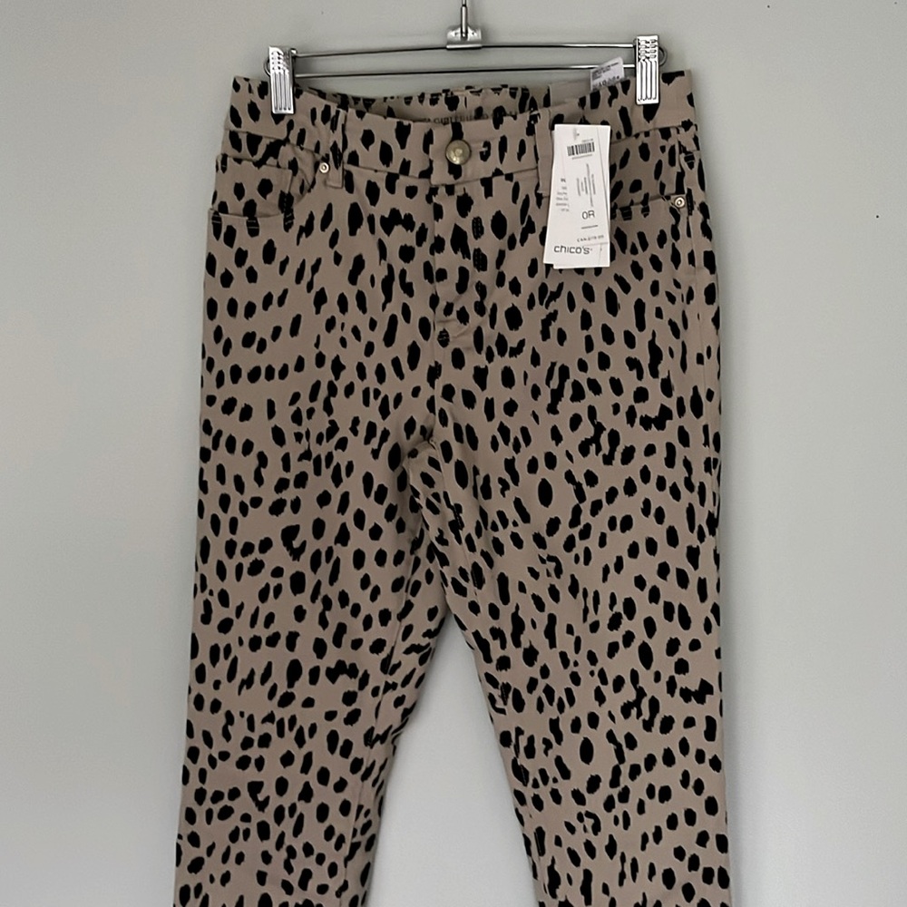 Chico’s So Slimming Ankle Cheetah  Jeans